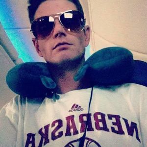 Meet your Posher, Jeb